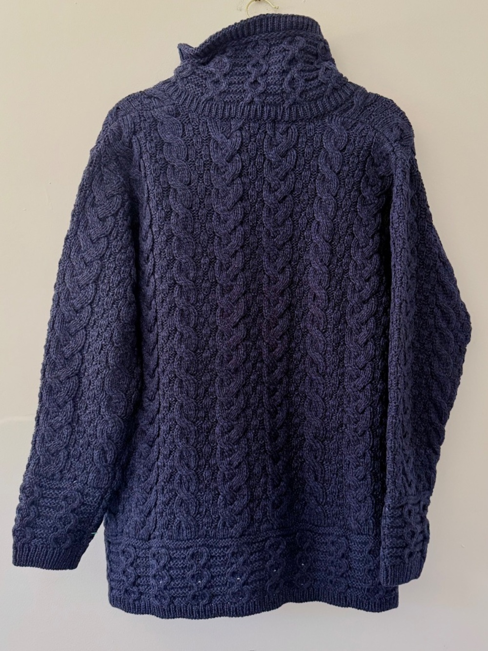 NWT Aran Crafts 100% Merino Wool Navy Cable Knit Zip Cardigan Heavy Wt. Pockets - Picture 10 of 10